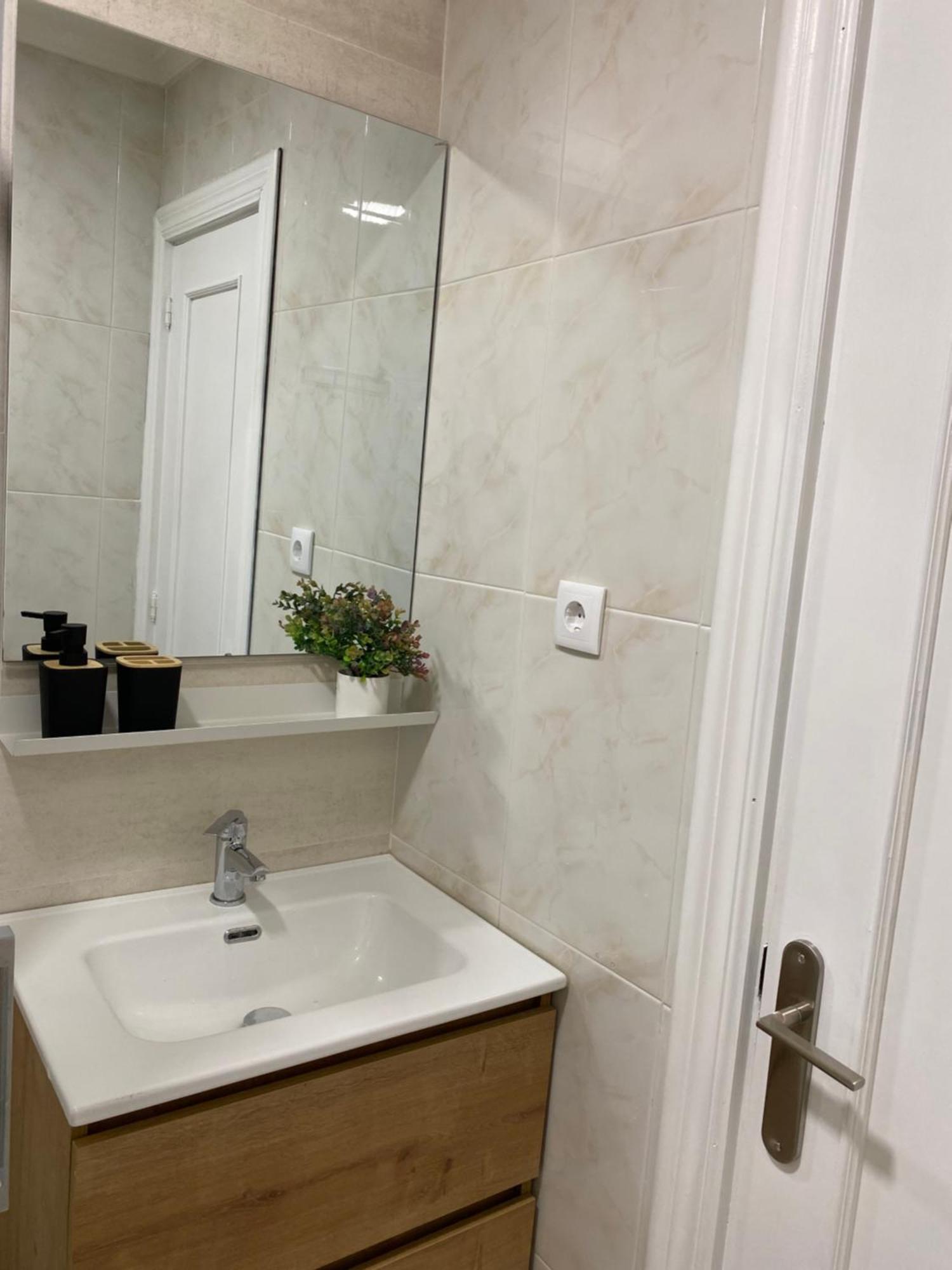 Apartamento Nuevo Zona General Davila Cerca De Las Playas De ซานตานเดร์ ภายนอก รูปภาพ